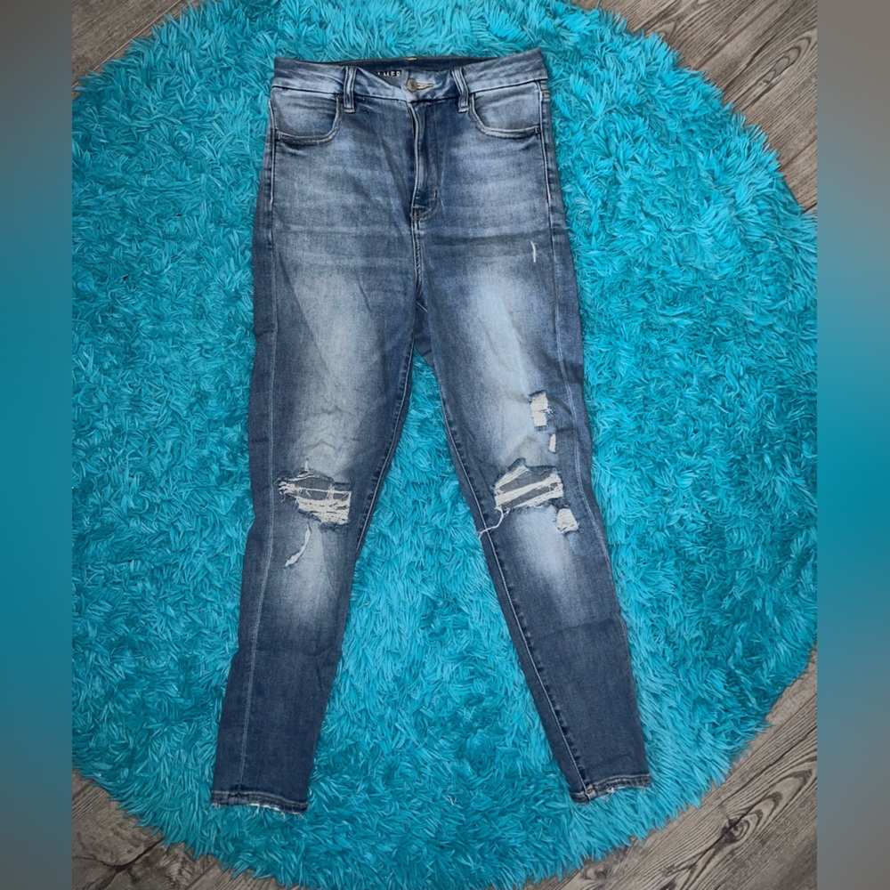 American Eagle Outfitters Classic Blue Ripped Jeggings